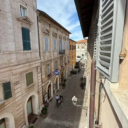 Se184 - Senigallia, Comodo Trilocale In Centro Storico Senigallia