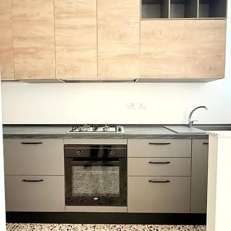 Se184 - Senigallia, Comodo Trilocale In Centro Storico *